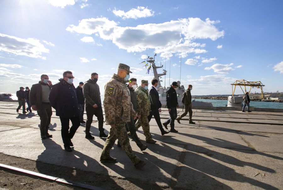 Зеленский собрался строить базу ВМФ в Бердянске