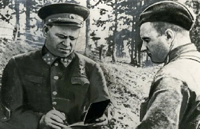 Генерал армии Г.К. Жуков на Ленинградском фронте, 1941 год