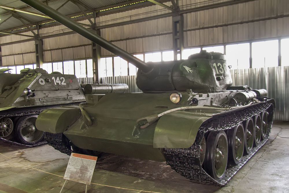 Танк T-44 (Центральный музей бронетанкового вооружения и техники в Кубинке)