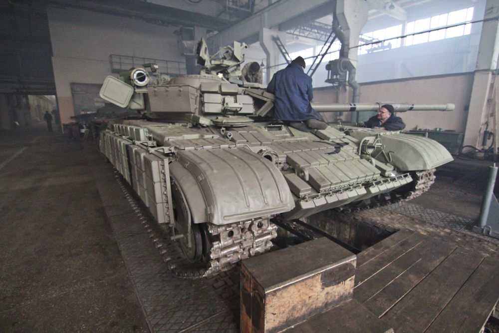 Киевский бронетанковый завод ремонтирует танки для АТО-ООС