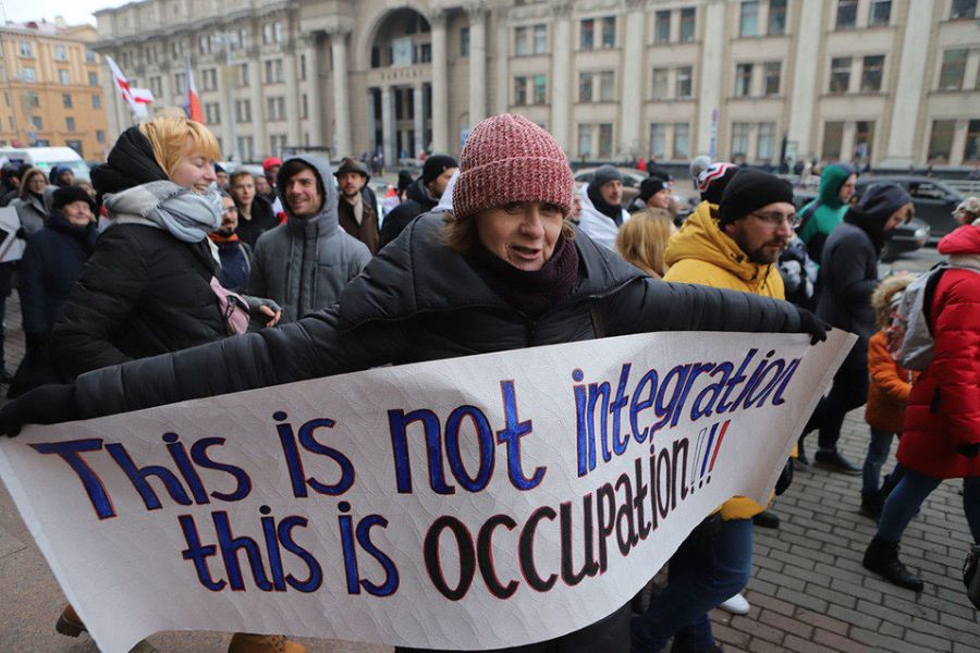 Если националисты встанут во главе протеста, дальше всё покатится по этой дорожке