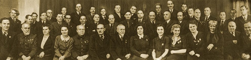 Лауреаты Сталинской премии 1941года. Здесь представлены далеко не все, преимущественно писатели и артисты