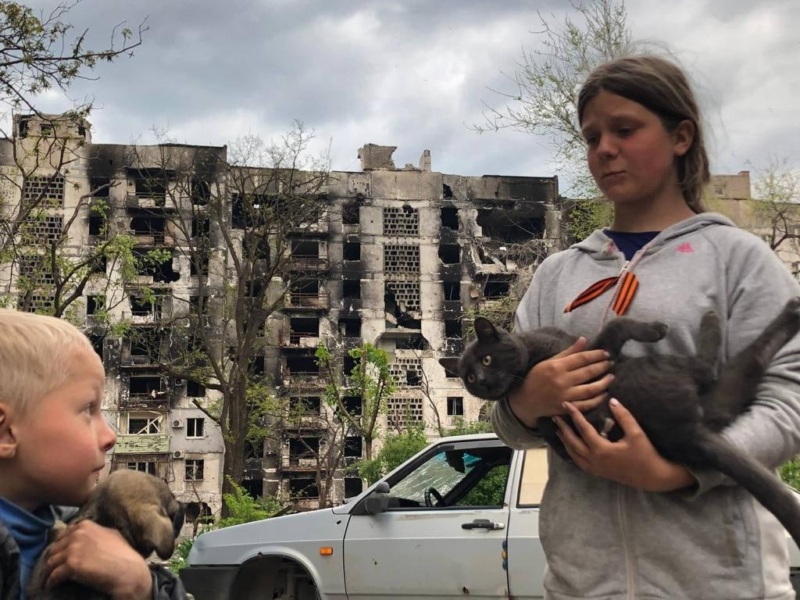 Дети в Мариуполе занимались спасением домашних животных