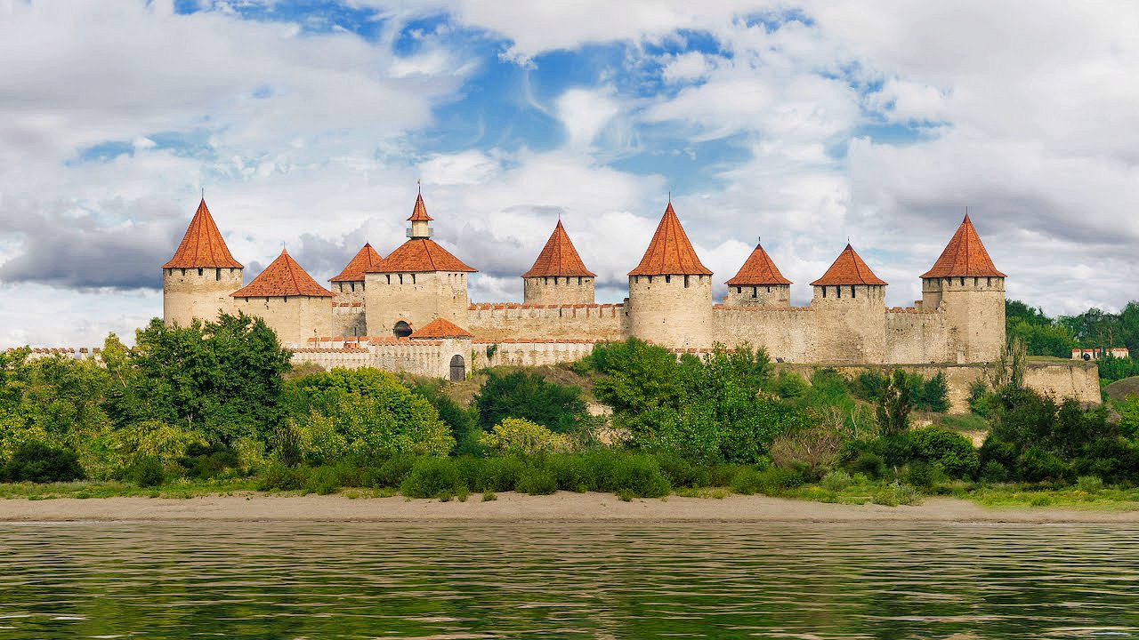 Бендерская крепость на современной фотографии