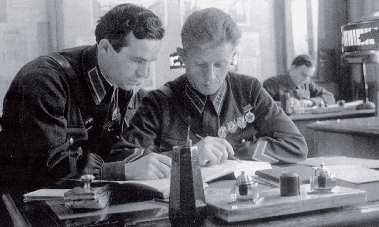 Александр Родимцев в Военной академии им. Фрунзе