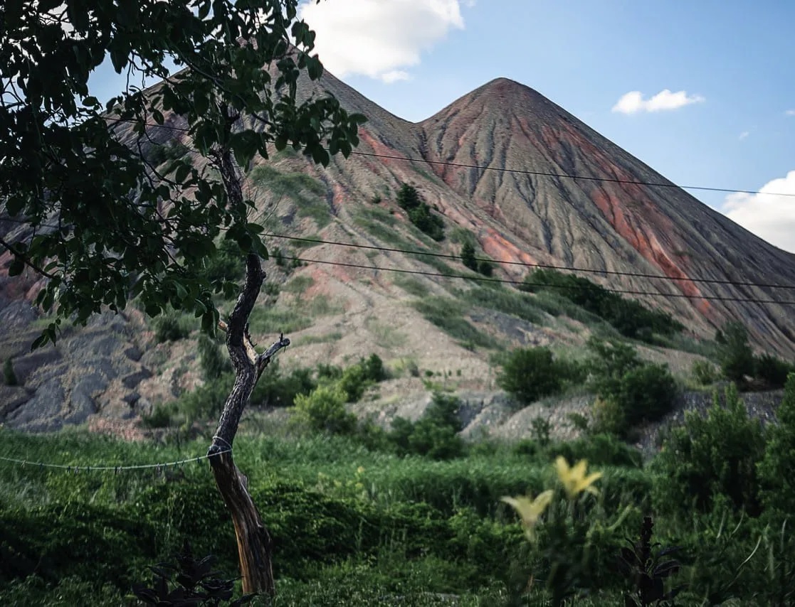 Первые четыре террикона в Торезе и Снежном передали под разработку 