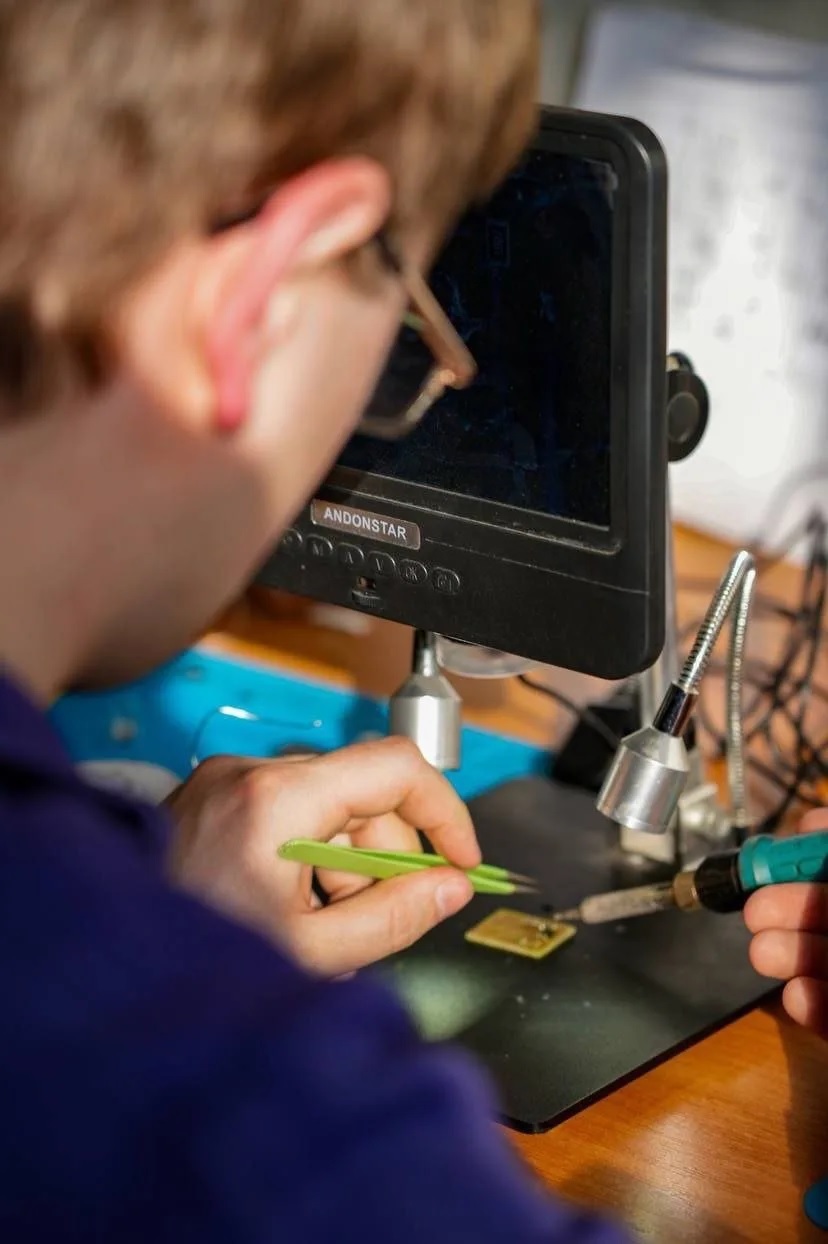 На базе ЛГУ имени Даля трудятся над разработкой «цифрового разума» для сложной техники