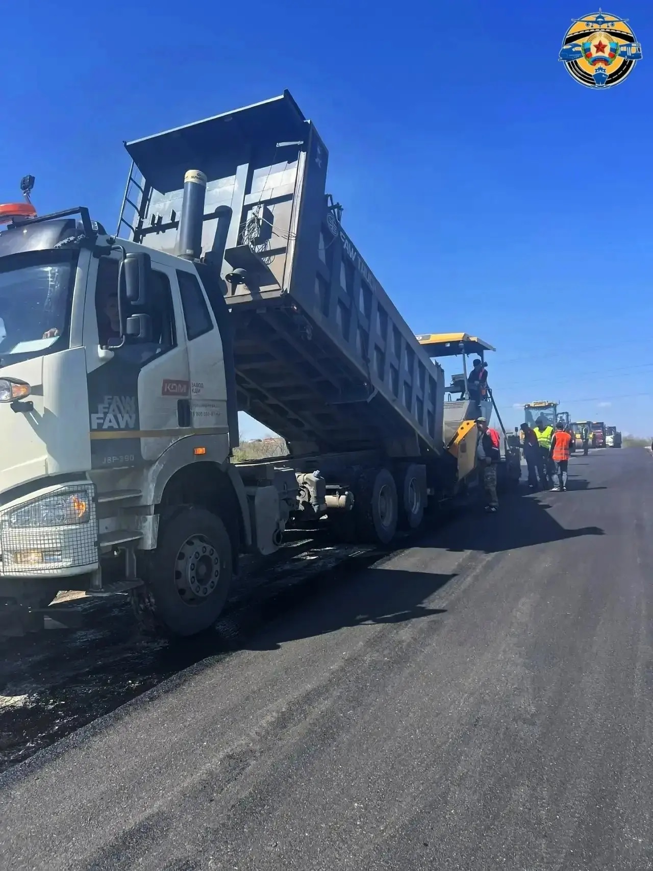 В ЛНР восстанавливают трассы межмуниципального значения