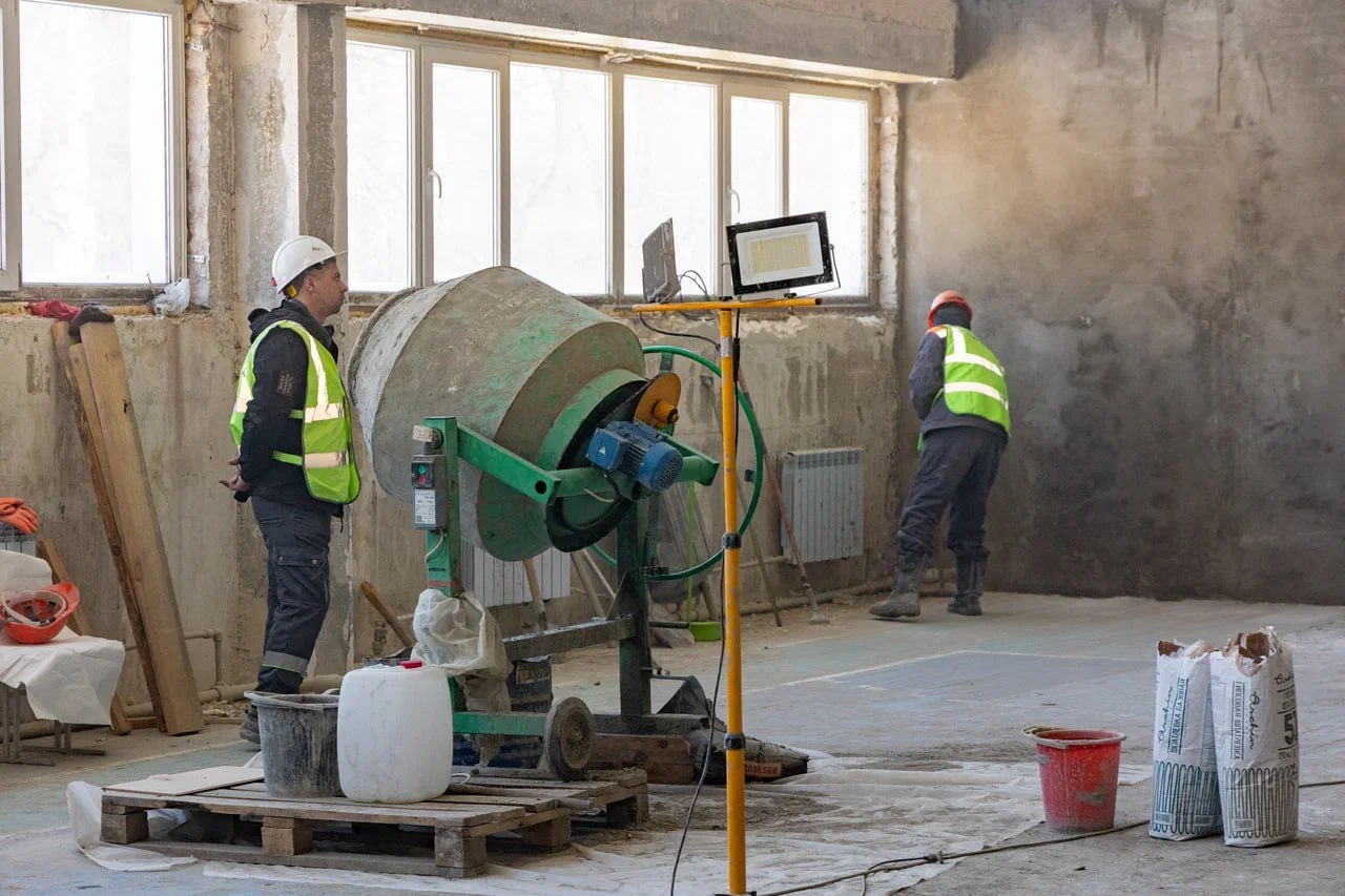 Ремонтные работы в гимназии № 52