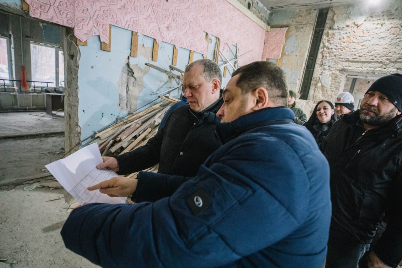 По поручению губернатора Северной столицы Александра Беглова строители восстановят центральный ЗАГС и городской Дворец культуры Металлургов 