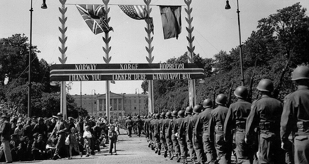 Парад в Осло 4 июля 1945 года