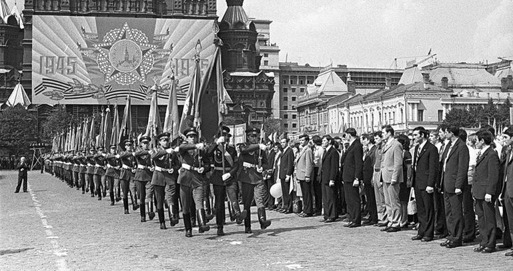 Парад в честь 30-летия Победы, 9 мая 1975 года.