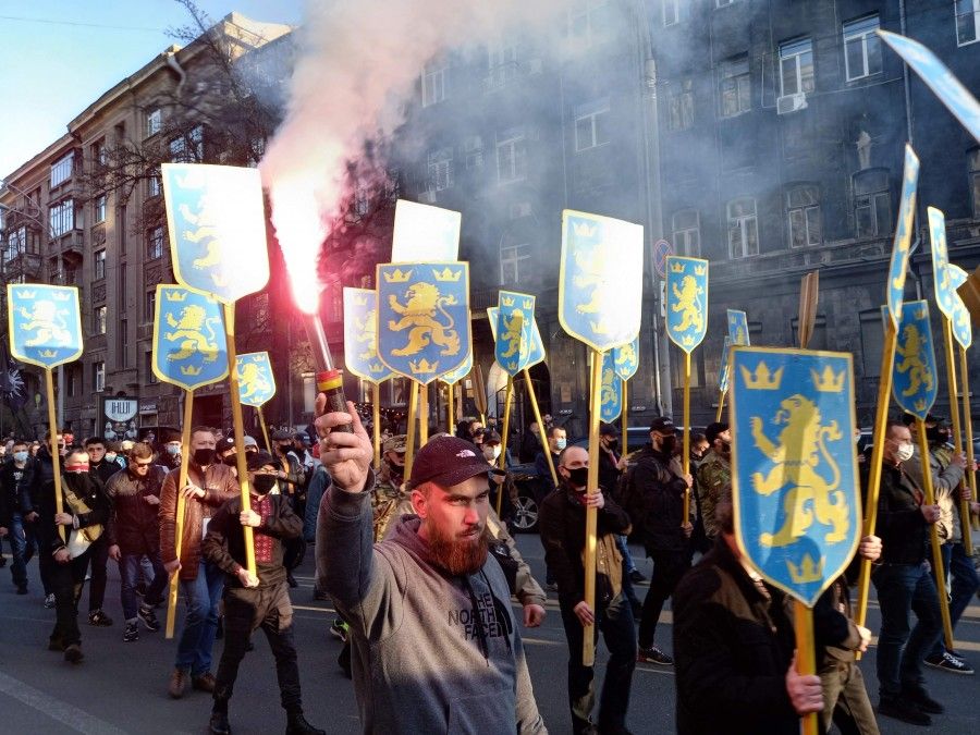 Киевский «Марш вышиванок» в честь дивизии СС «Галичина»