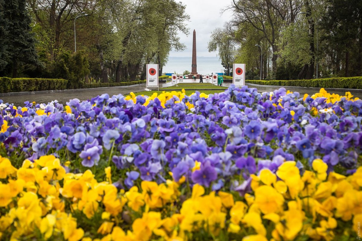 Аллея Славы 8 мая