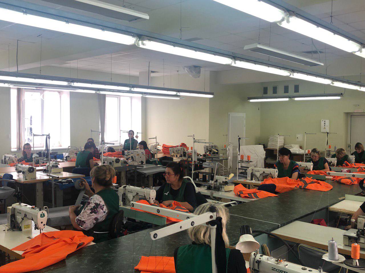 В Мариуполе начала работать новая швейфабрика «Альбатрос»