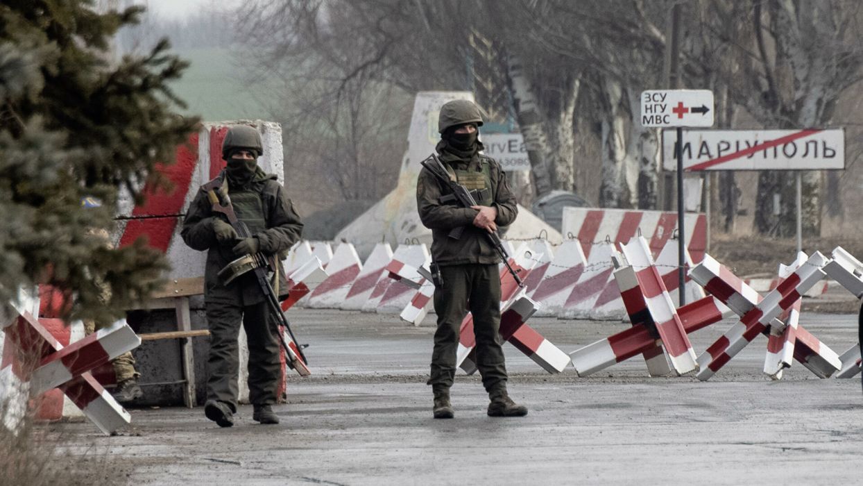 «Азов» блокирует выезды из Мариуполя