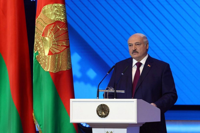 Александр Лукашенко жёстко предупредил страны НАТО