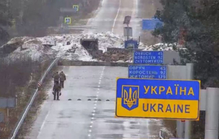На заглавном фото: Так выглядит сейчас украино-белорусская граница...