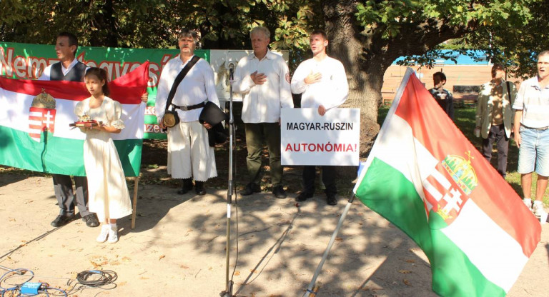 Заглавное фото: Закарпатье протестовало против насильственной украинизации задолго до начала военных действий.