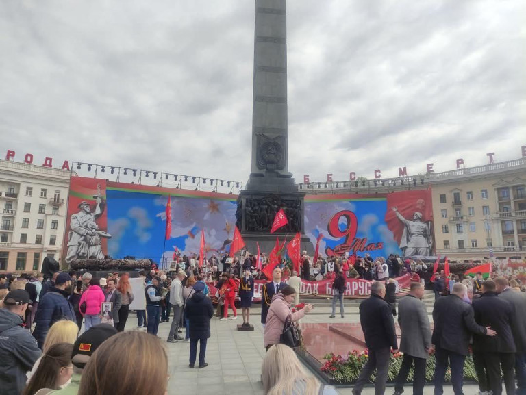 На заглавном фото: Бессмертный полк 09.05.2024  в Минске