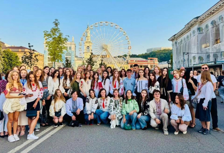 Заглавное фото: Первокурсники Киево-Могилянской академии