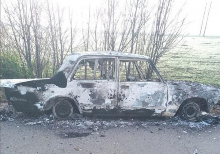 На заглавном фото: Последствия вражеской атаки по гражданскому транспорту в Херсонской области.