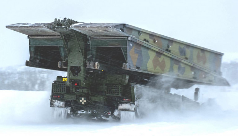 Мостоукладчик  LEGUAN