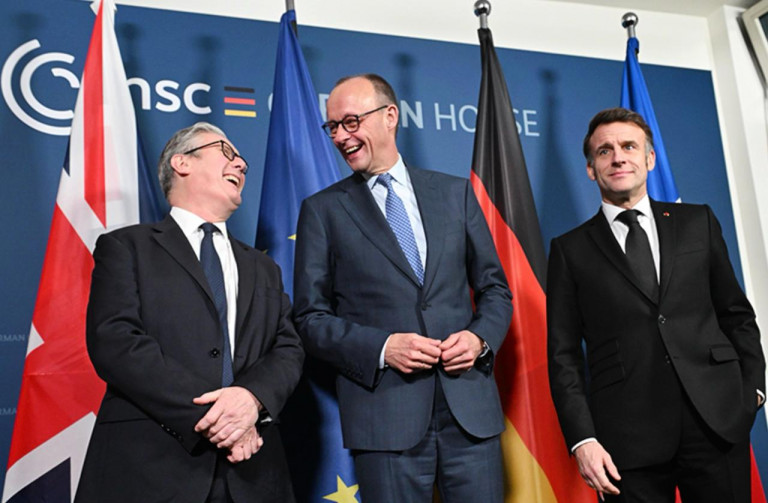 Европейские "ястребы" хотят продолжения войны Украиной с Россией